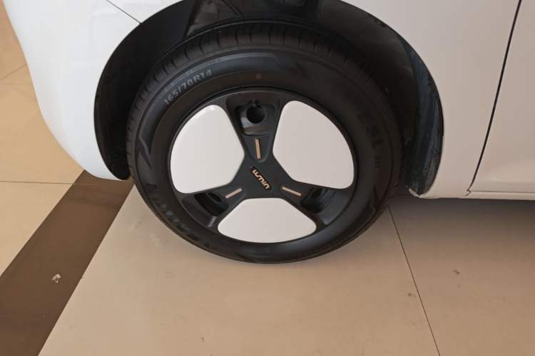 Used CHANGAN NEVO Lumin 2024 205km Launch Edition Left Front Wheel Hub