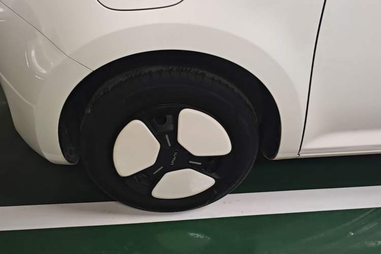 Used CHANGAN NEVO Lumin 2024 130km Qingyue Version Left Front Wheel Hub