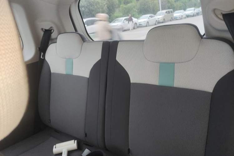 Used CHANGAN NEVO Lumin 2024 301km Orange Wind Edition Left Rear Seat