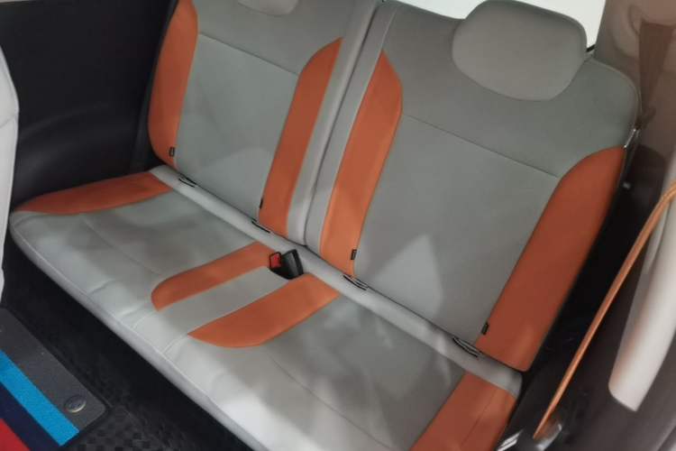 Used CHANGAN NEVO Lumin 2024 205km Orange Wind Edition Left Rear Seat