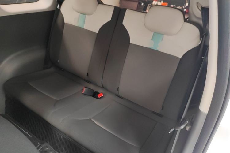 Used CHANGAN NEVO Lumin 2024 205km Orange Wind Edition Left Rear Seat