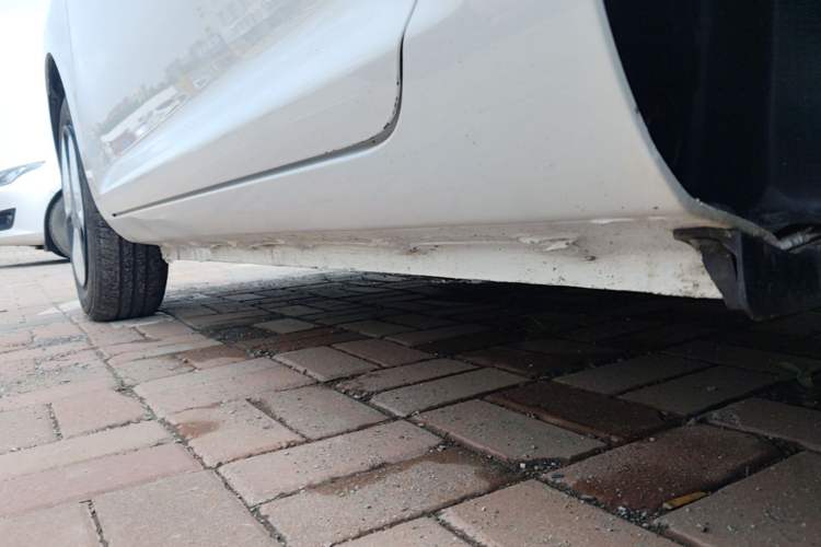 Used CHANGAN NEVO Lumin 2024 301km Orange Wind Edition Left Side Sill