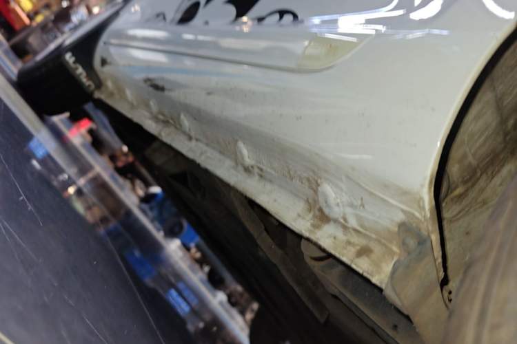 Used CHANGAN NEVO Lumin 2024 205km Orange Wind Edition Left Side Sill