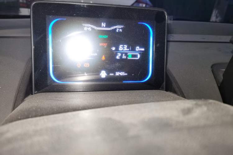Used CHANGAN NEVO Lumin 2024 301km Launch Edition Odometer Close Up