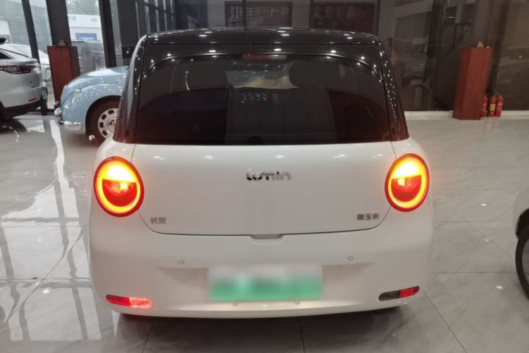 Used CHANGAN NEVO Lumin 2024 205km Orange Wind Edition Rear