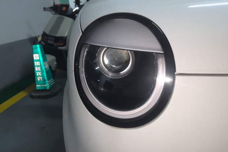 Used CHANGAN NEVO Lumin 2024 205km Launch Edition Right Front Headlight