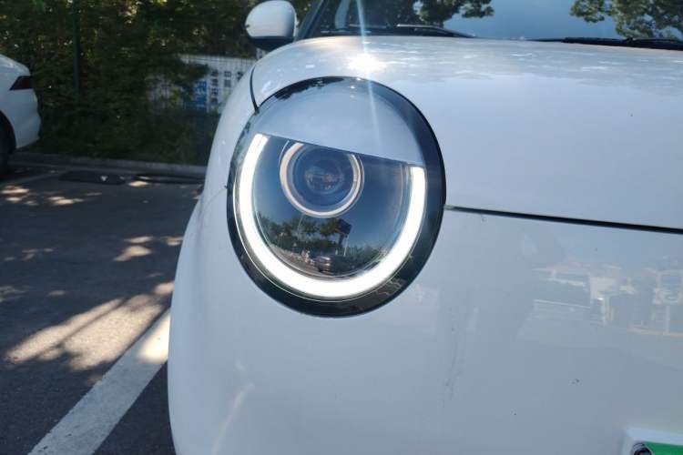 Used CHANGAN NEVO Lumin 2024 205km Orange Wind Edition Right Front Headlight
