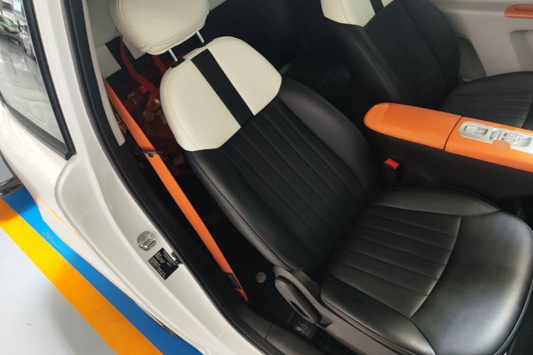 Used CHANGAN NEVO Lumin 2024 301km Orange Wind Edition Right Front Seat