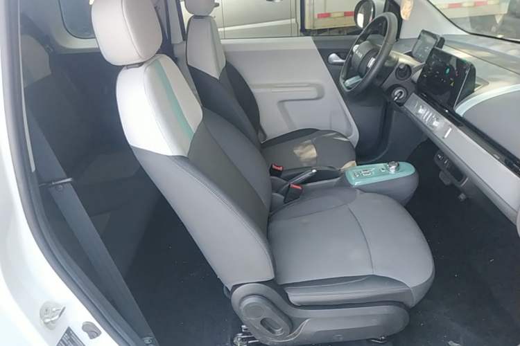 Used CHANGAN NEVO Lumin 2024 130km Qingyue Version Right Front Seat