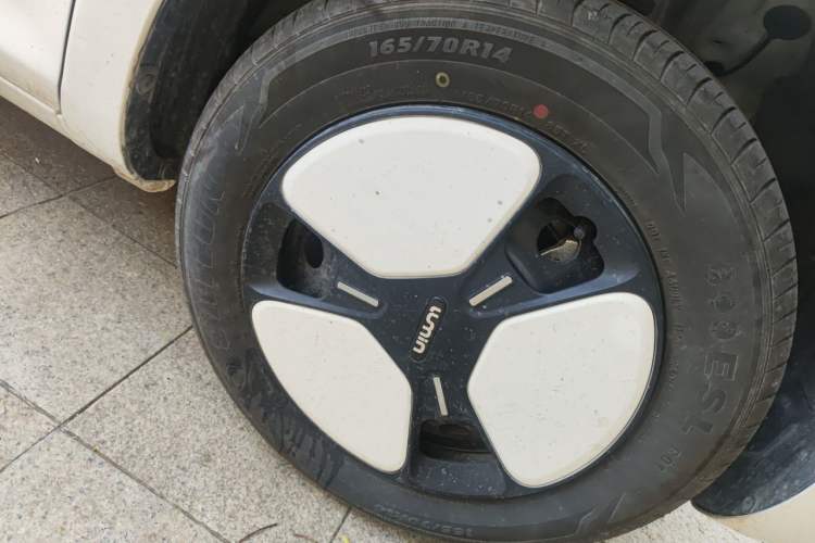 Used CHANGAN NEVO Lumin 2024 130km Qingyue Version Right Front Wheel Hub
