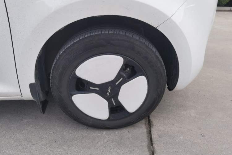 Used CHANGAN NEVO Lumin 2024 301km Launch Edition Right Front Wheel Hub
