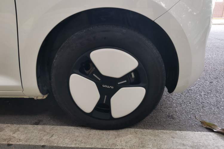 Used CHANGAN NEVO Lumin 2024 301km Launch Edition Right Front Wheel Hub