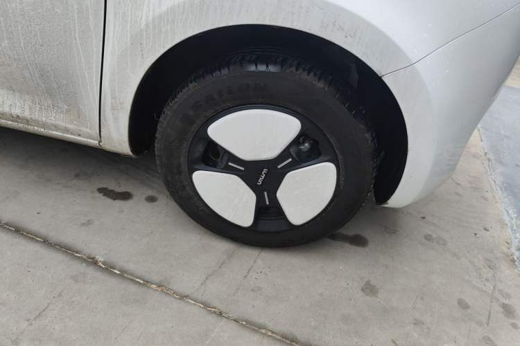 Used CHANGAN NEVO Lumin 2024 130km Qingyue Version Right Front Wheel Hub