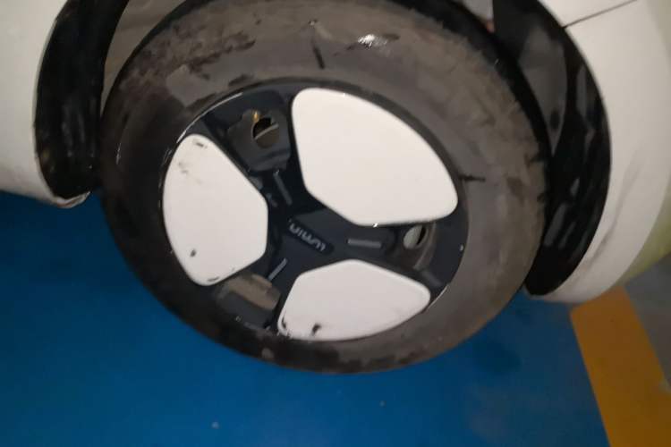 Used CHANGAN NEVO Lumin 2024 205km Launch Edition Right Front Wheel Hub