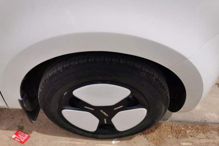 Used CHANGAN NEVO Lumin 2024 130km Qingyue Version Right Front Wheel Hub