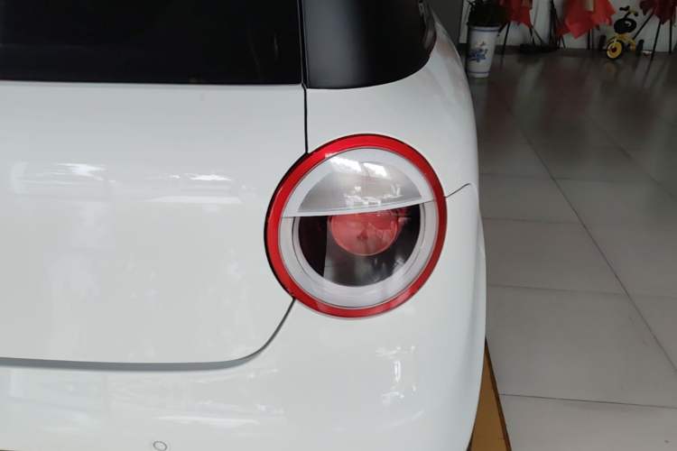 Used CHANGAN NEVO Lumin 2024 130km Qingyue Version Right Rear Taillight