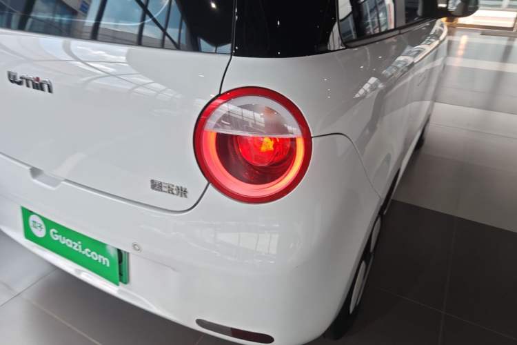 Used CHANGAN NEVO Lumin 2024 205km Orange Wind Edition Right Rear Taillight