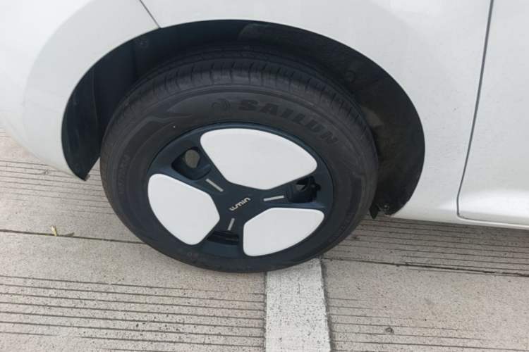 Used CHANGAN NEVO Lumin 2024 130km Qingyue Version Right Rear Wheel Hub