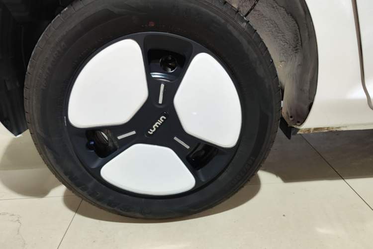 Used CHANGAN NEVO Lumin 2024 130km Qingyue Version Right Rear Wheel Hub