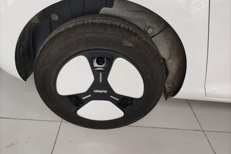 Used CHANGAN NEVO Lumin 2024 130km Qingyue Version Right Rear Wheel Hub