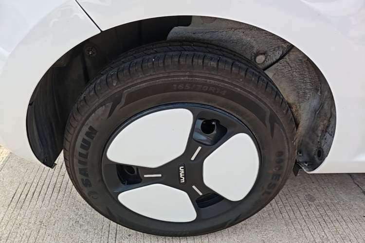 Used CHANGAN NEVO Lumin 2024 130km Qingyue Version Right Rear Wheel Hub