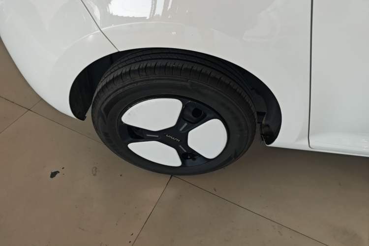 Used CHANGAN NEVO Lumin 2024 130km Qingyue Version Right Rear Wheel Hub