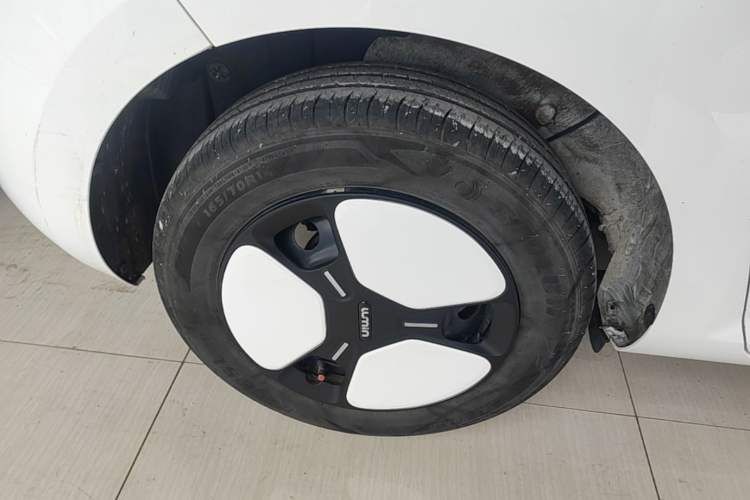 Used CHANGAN NEVO Lumin 2024 130km Qingyue Version Right Rear Wheel Hub