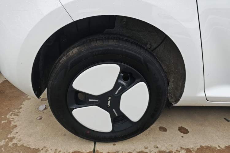 Used CHANGAN NEVO Lumin 2024 130km Qingyue Version Right Rear Wheel Hub