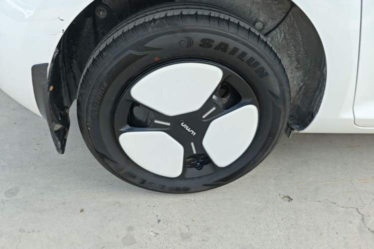 Used CHANGAN NEVO Lumin 2024 130km Qingyue Version Right Rear Wheel Hub