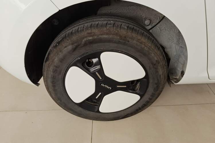 Used CHANGAN NEVO Lumin 2024 130km Qingyue Version Right Rear Wheel Hub