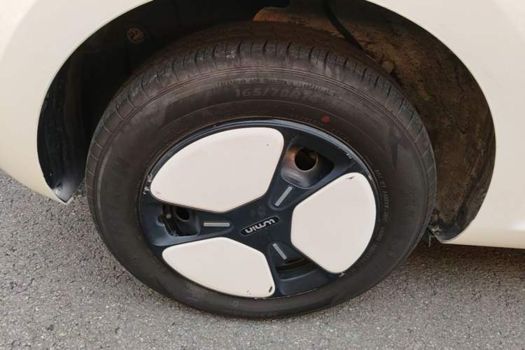 Used CHANGAN NEVO Lumin 2024 301km Orange Wind Edition Right Rear Wheel Hub