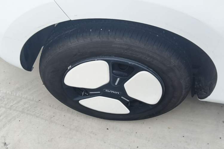 Used CHANGAN NEVO Lumin 2024 130km Qingyue Version Right Rear Wheel Hub