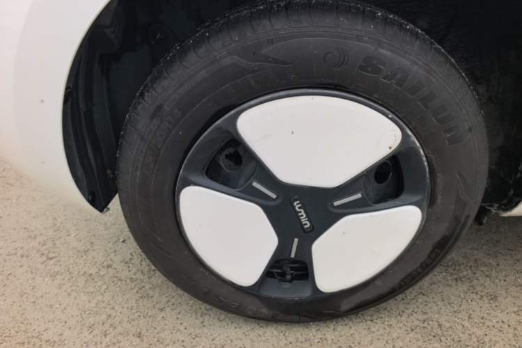 Used CHANGAN NEVO Lumin 2024 130km Qingyue Version Right Rear Wheel Hub
