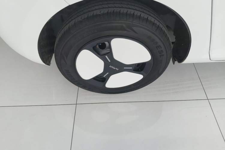 Used CHANGAN NEVO Lumin 2024 130km Qingyue Version Right Rear Wheel Hub