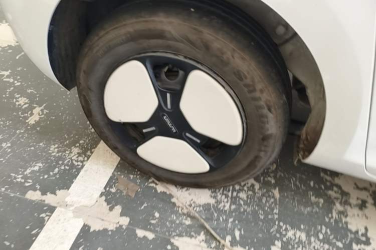 Used CHANGAN NEVO Lumin 2024 130km Qingyue Version Right Rear Wheel Hub