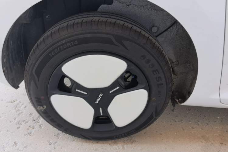 Used CHANGAN NEVO Lumin 2024 130km Qingyue Version Right Rear Wheel Hub