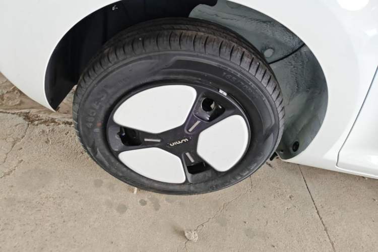 Used CHANGAN NEVO Lumin 2024 130km Qingyue Version Right Rear Wheel Hub