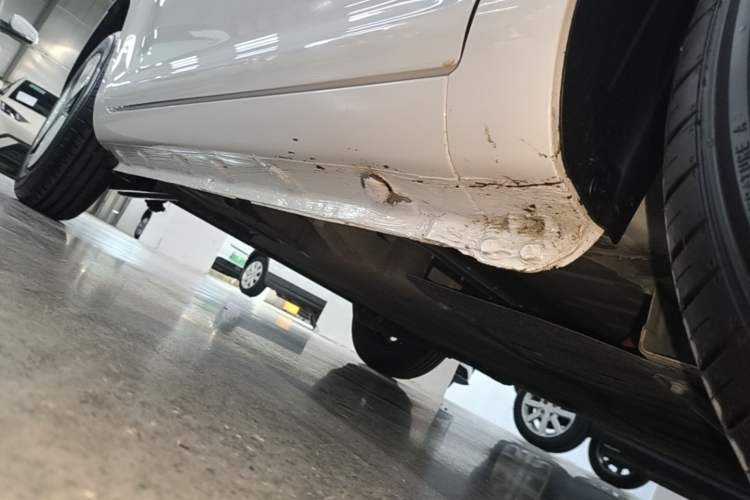 Used CHANGAN NEVO Lumin 2024 130km Qingyue Version Right Side Sill