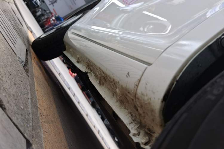 Used CHANGAN NEVO Lumin 2024 301km Launch Edition Right Side Sill