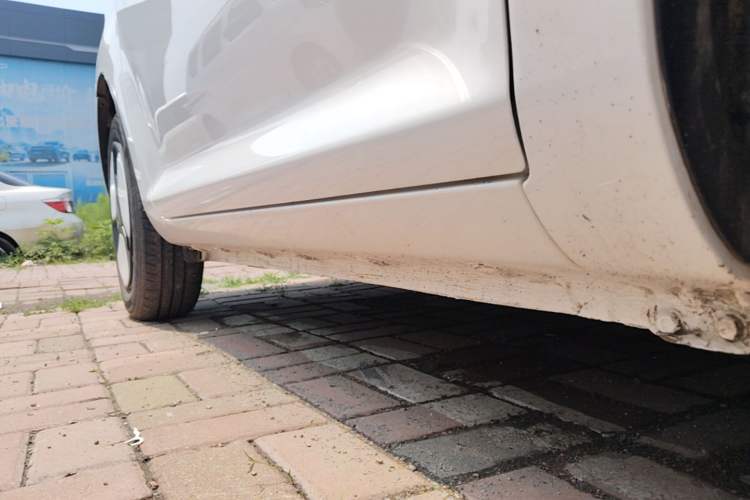 Used CHANGAN NEVO Lumin 2024 301km Orange Wind Edition Right Side Sill