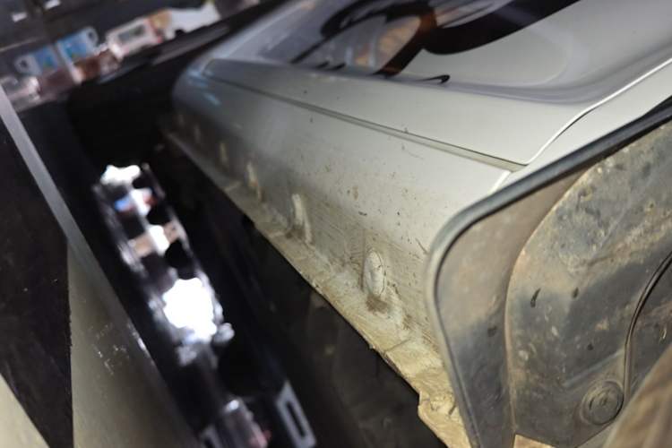 Used CHANGAN NEVO Lumin 2024 205km Orange Wind Edition Right Side Sill