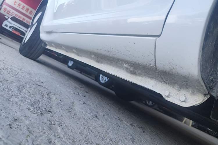 Used CHANGAN NEVO Lumin 2024 205km Launch Edition Right Side Sill