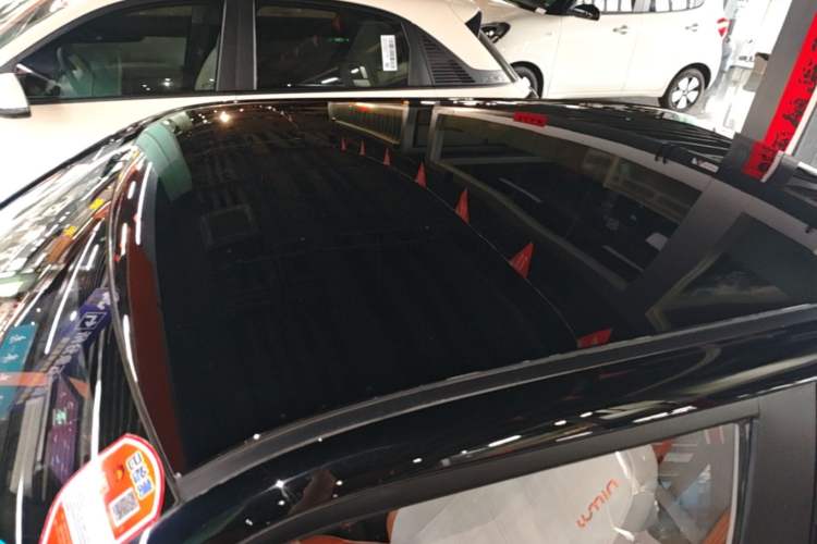 Used CHANGAN NEVO Lumin 2024 301km Orange Wind Edition Roof