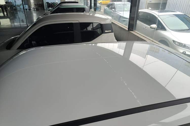 Used CHANGAN NEVO Lumin 2024 205km Orange Wind Edition Roof