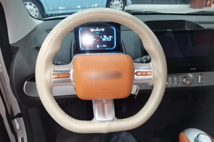 Used CHANGAN NEVO Lumin 2024 205km Orange Wind Edition Steering Wheel