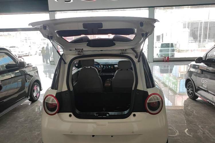 Used CHANGAN NEVO Lumin 2024 301km Orange Wind Edition Trunk
