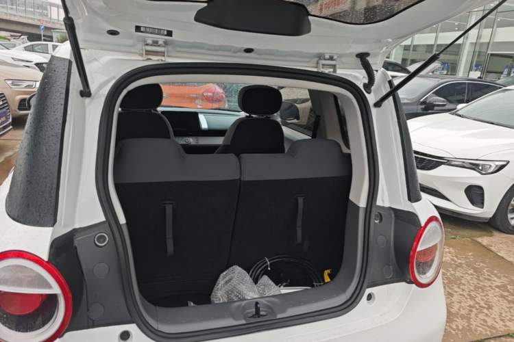 Used CHANGAN NEVO Lumin 2024 130km Qingyue Version Trunk