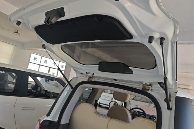 Used CHANGAN NEVO Lumin 2024 130km Qingyue Version Trunk