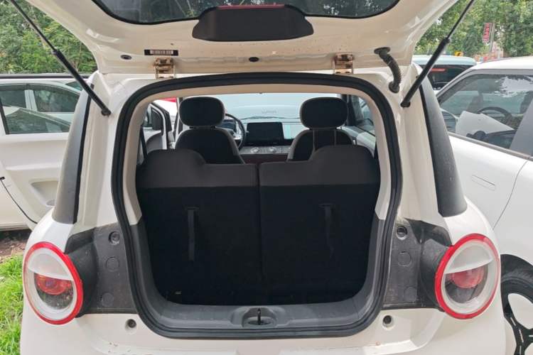 Used CHANGAN NEVO Lumin 2024 130km Qingyue Version Trunk