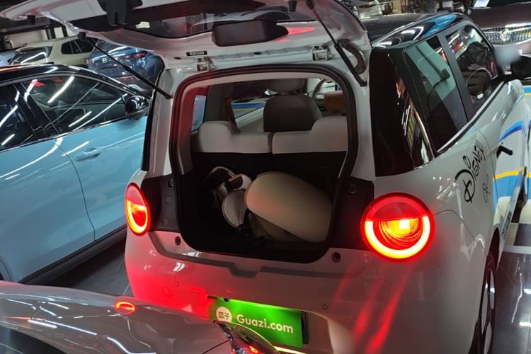 Used CHANGAN NEVO Lumin 2024 205km Orange Wind Edition Trunk